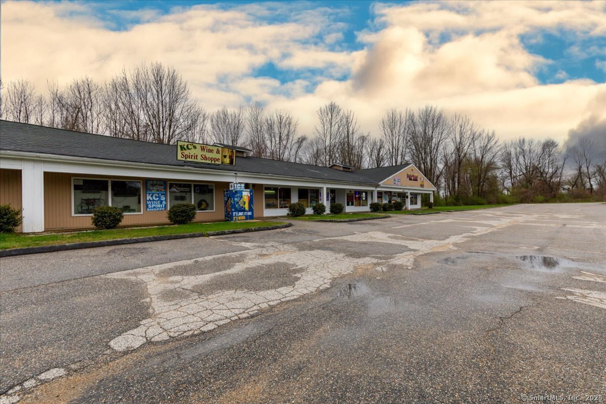 385 Beaumount Highway