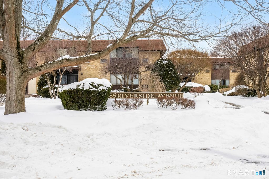 Photo of 85 Riverside Avenue #APT F7, Stamford, CT 06905 (MLS # 24151488)