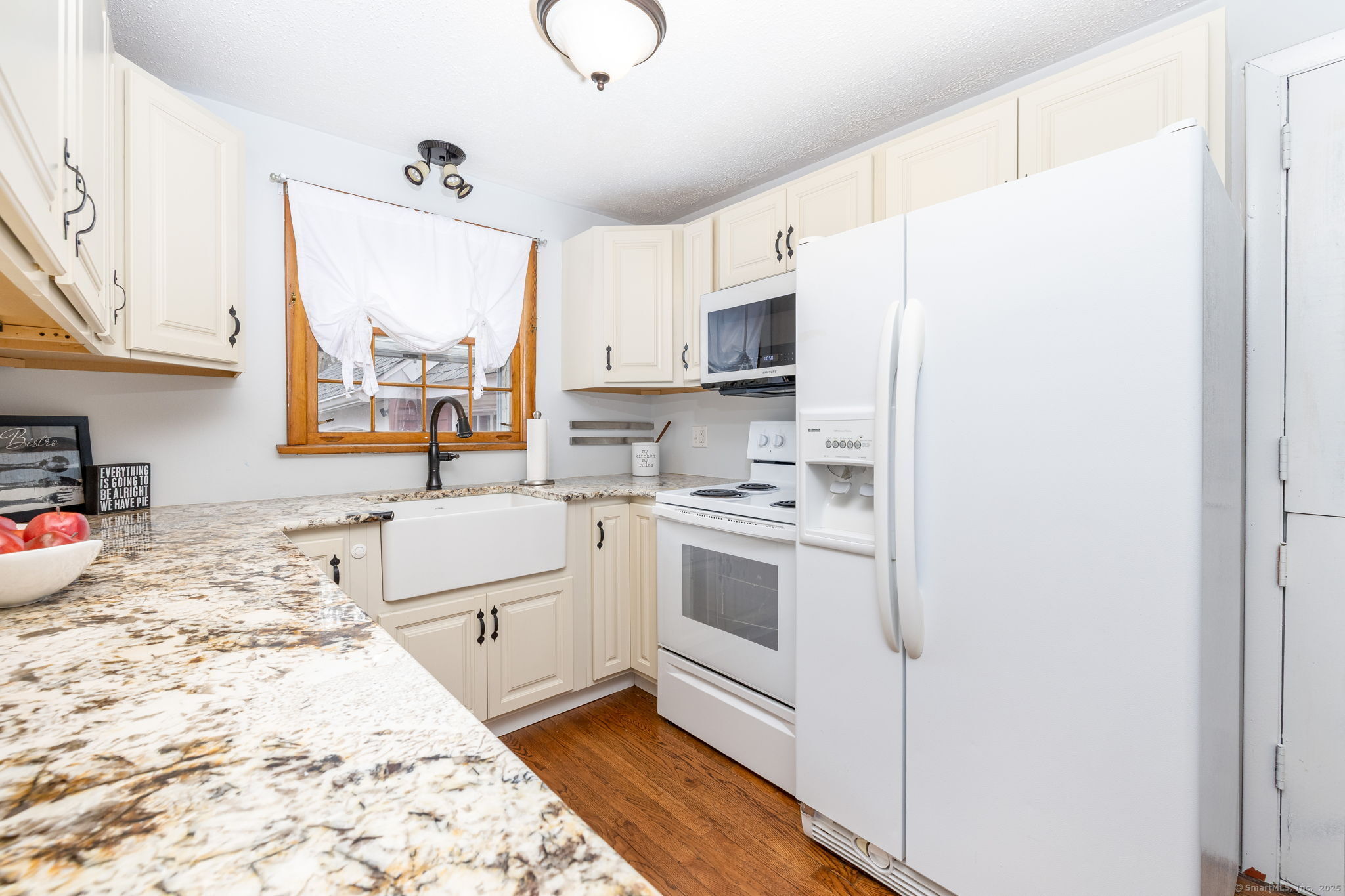 275 Hebron Road, Bolton, Connecticut image 12