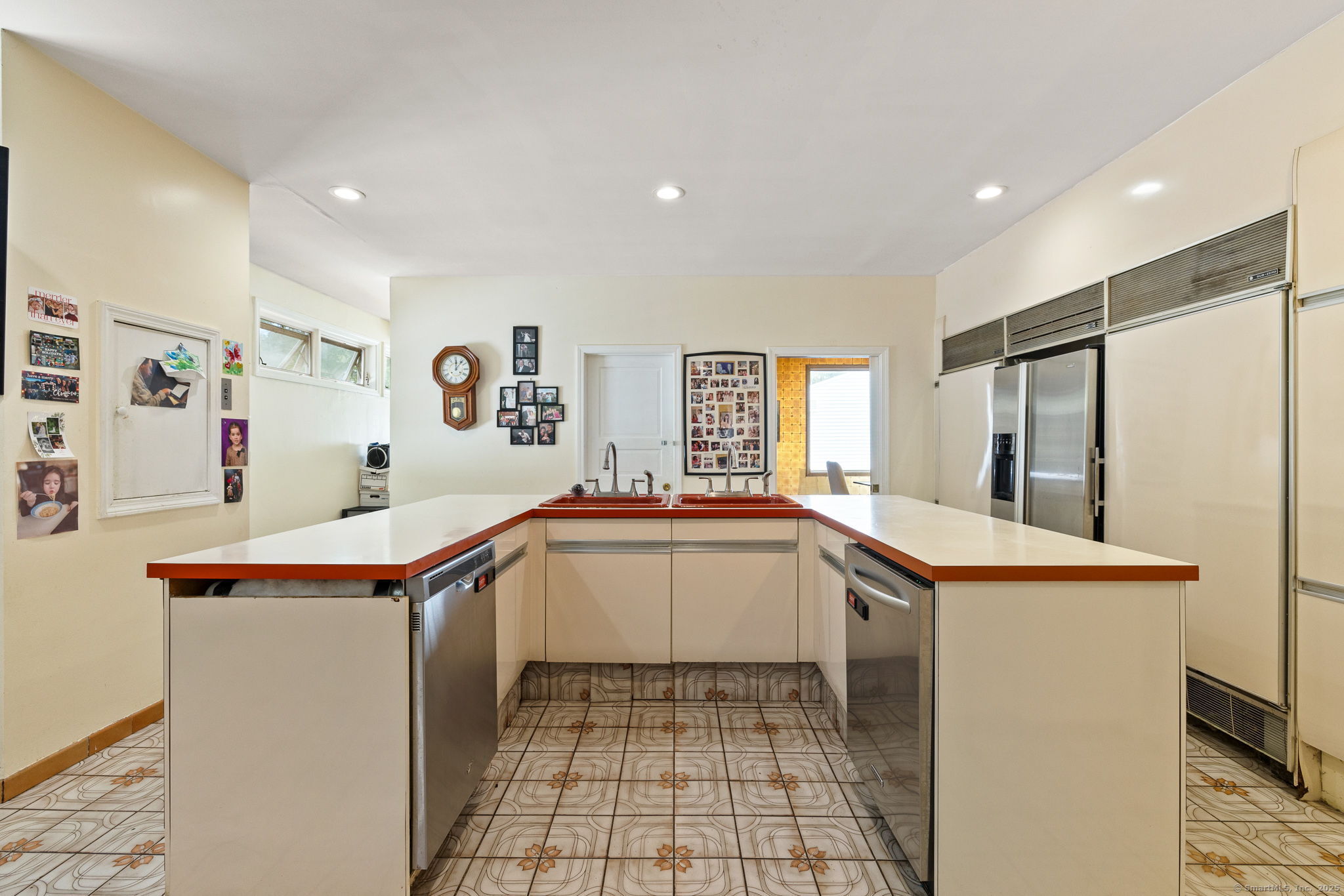 7 Hart Road