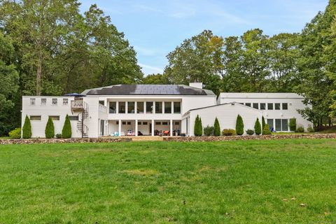 7 Hart Road Guilford CT 06437