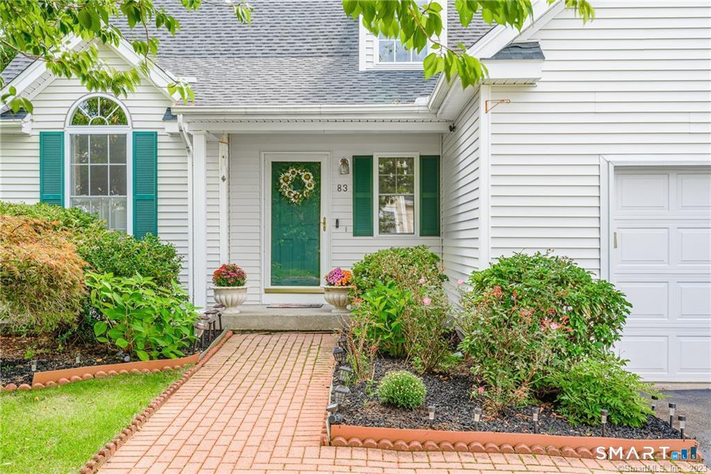 83 Fox Hollow 83