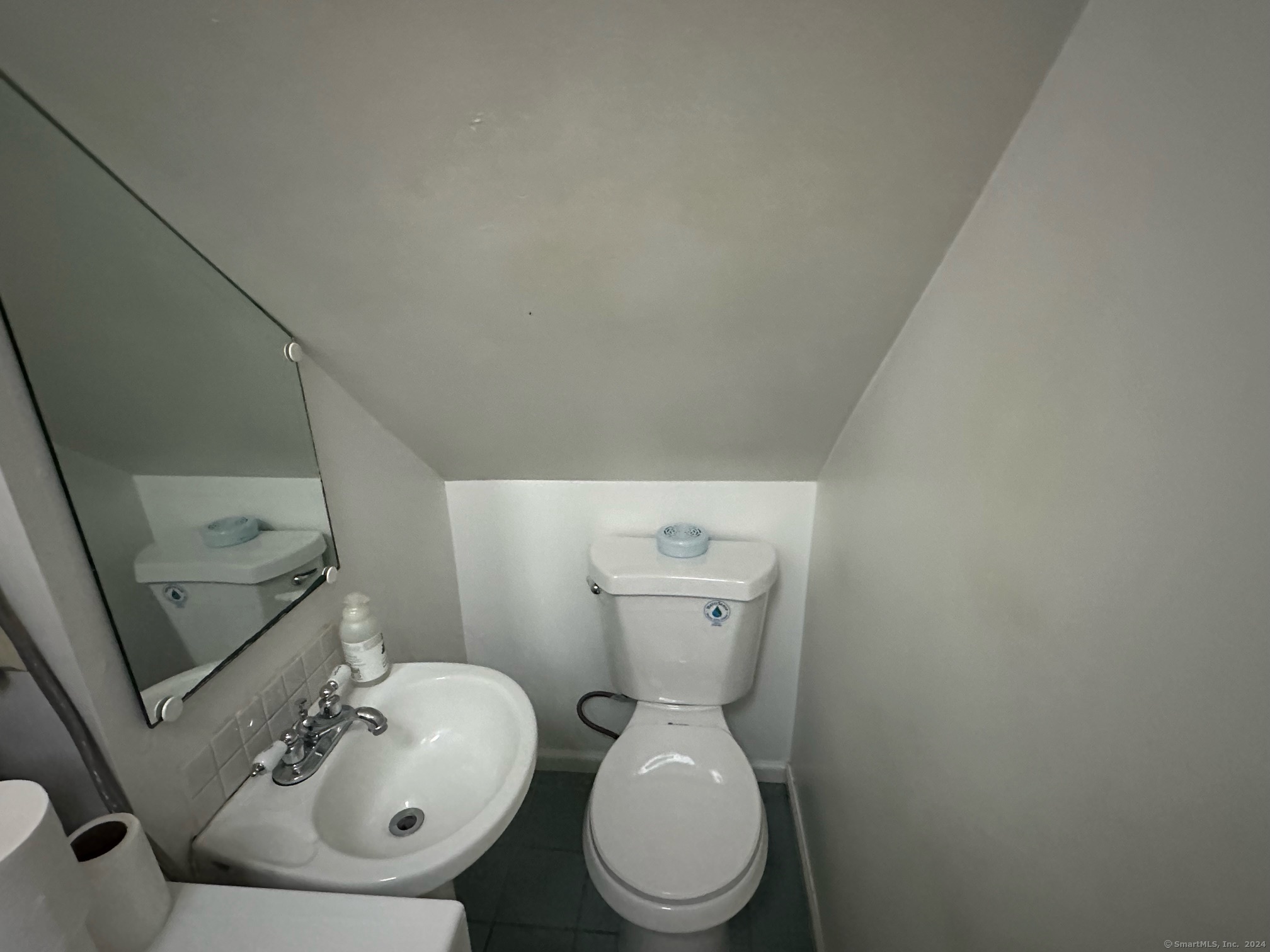 41 Chatham Drive, Norwalk, Connecticut image 10