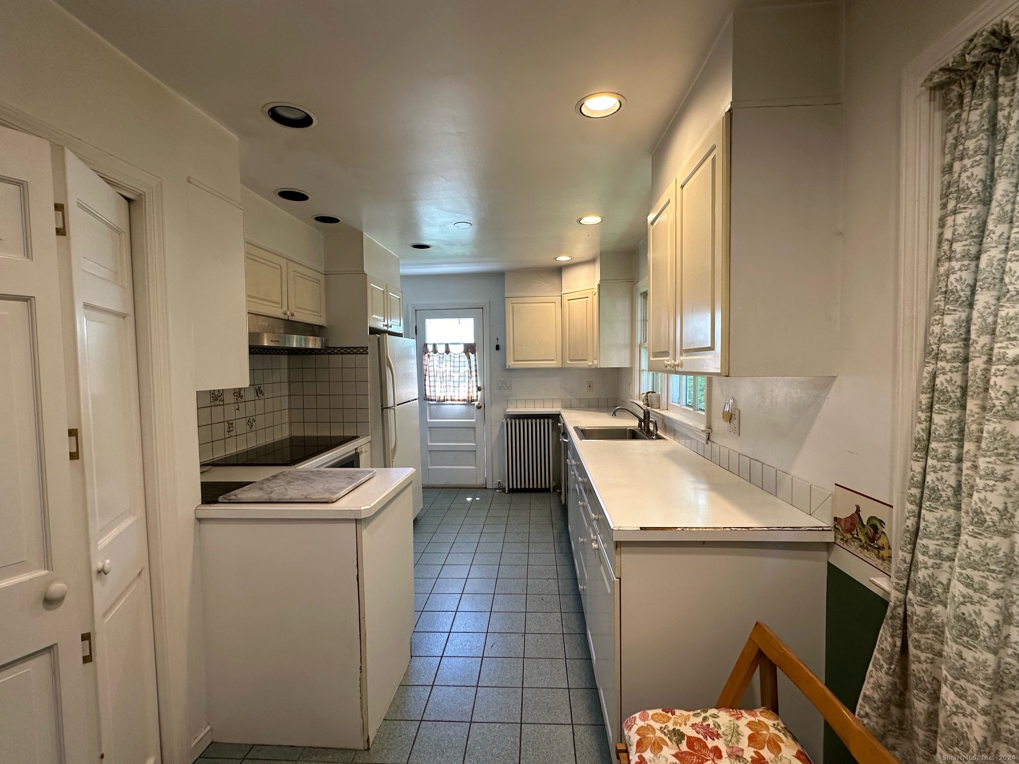 41 Chatham Drive, Norwalk, Connecticut image 7