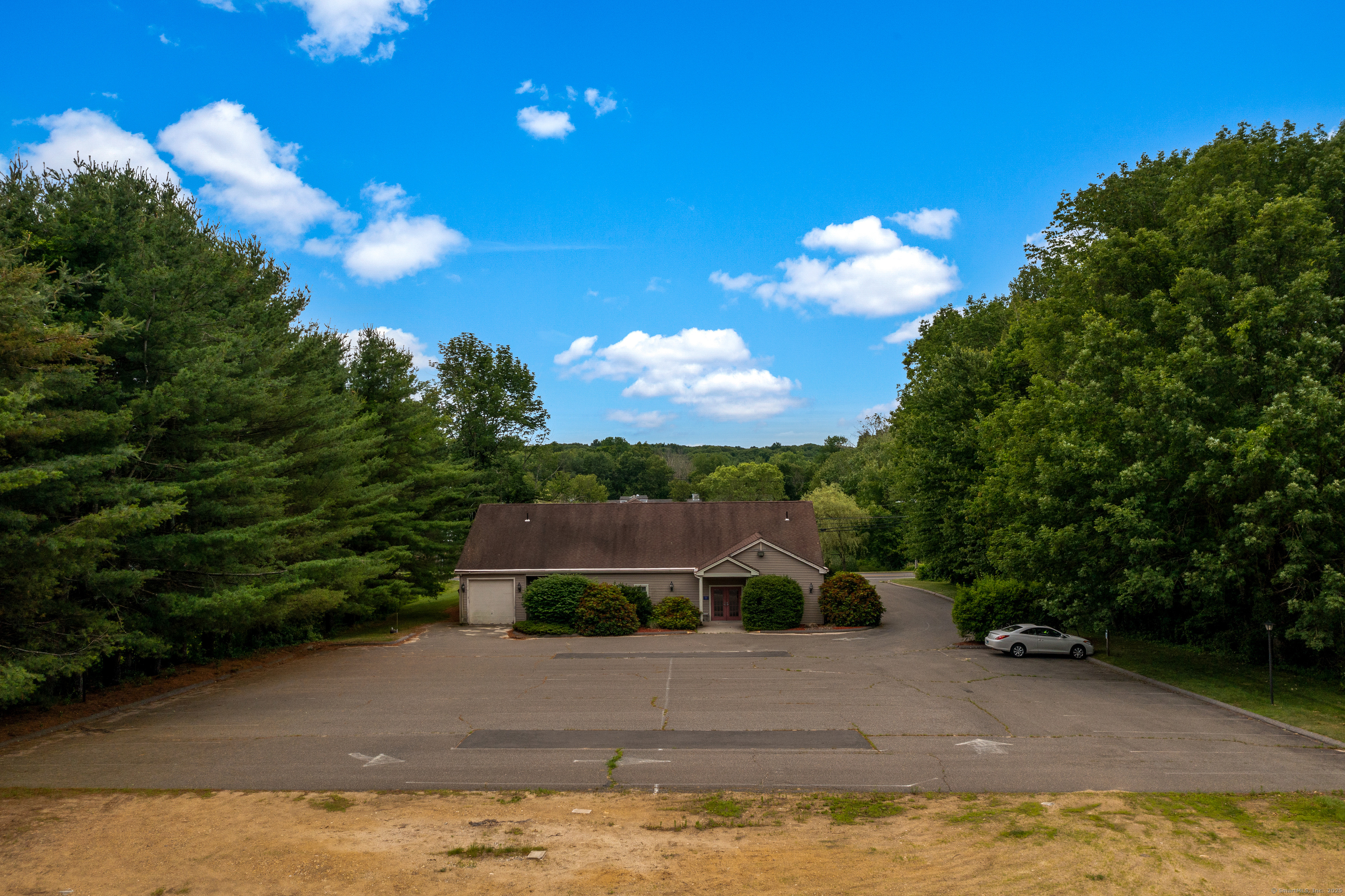 Tolland, Connecticut 06084, United States, ,1 BathroomBathrooms,Commercial,Active,161893