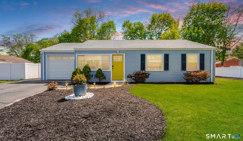 Photo of 30 Apple Street, Wallingford, CT 06492 (MLS # 24170011)