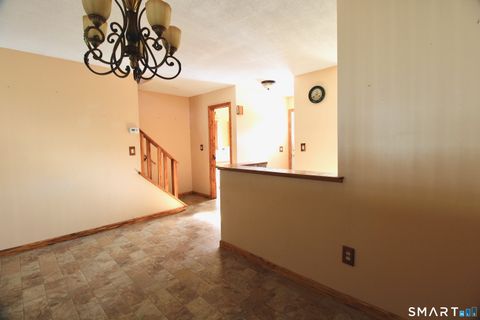 Tiny photo for 61 Meetinghouse Village #5, Meriden, CT 06450 (MLS # 24141623)