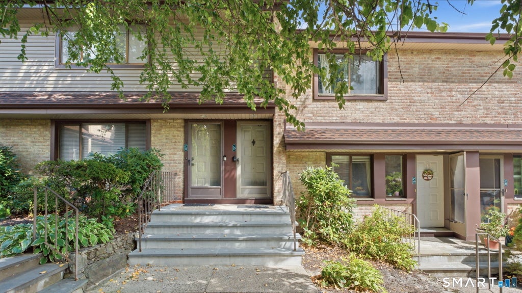 Photo of 2437 Bedford Street #C17, Stamford, CT 06905 (MLS # 24208312)