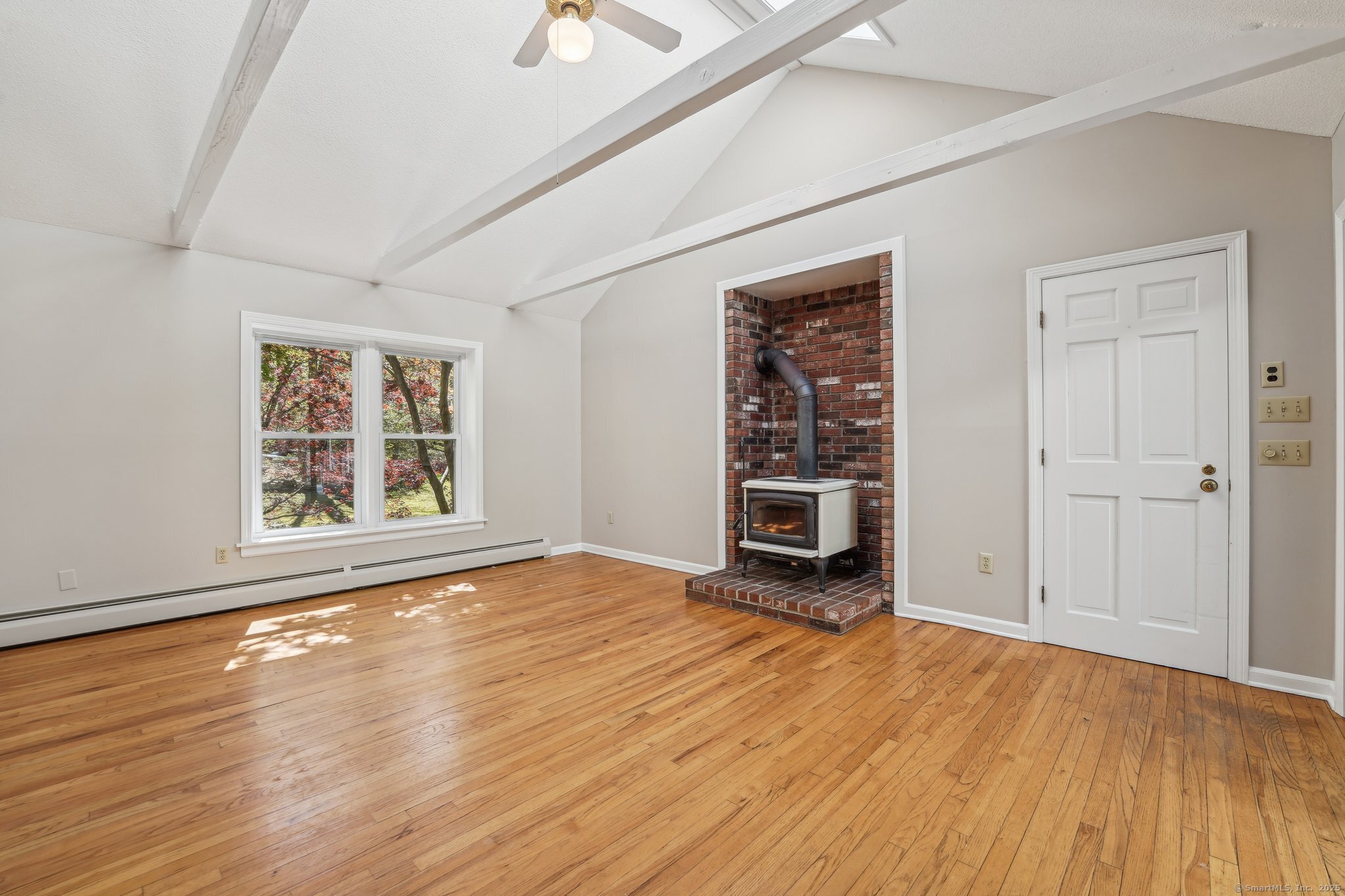 504 Northwood Drive, Guilford, Connecticut image 9
