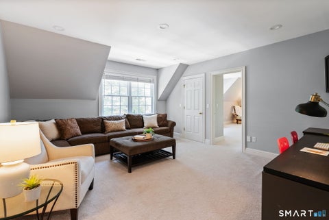 Tiny photo for 9 Kew Gardens, Farmington, CT 06032 (MLS # 24181177)