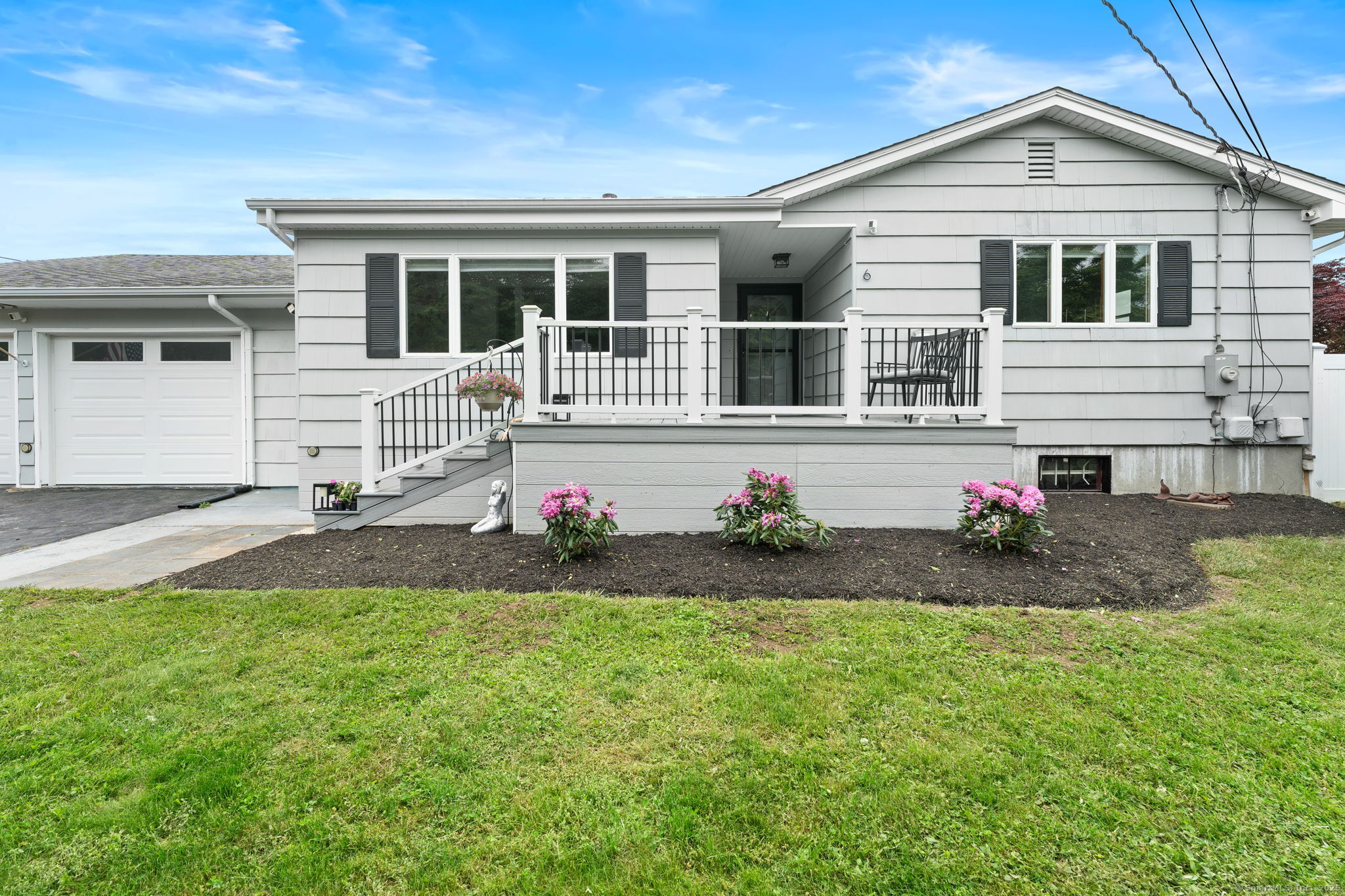 6 Meadow Drive