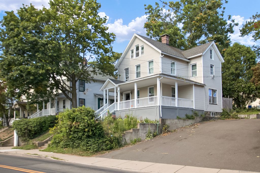 Photo of 47 Taylor Avenue, Norwalk, CT 06854 (MLS # 24114619)