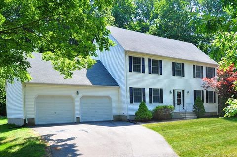 Photo of 9 W Gate Road, Farmington, CT 06032 (MLS # 170522713)