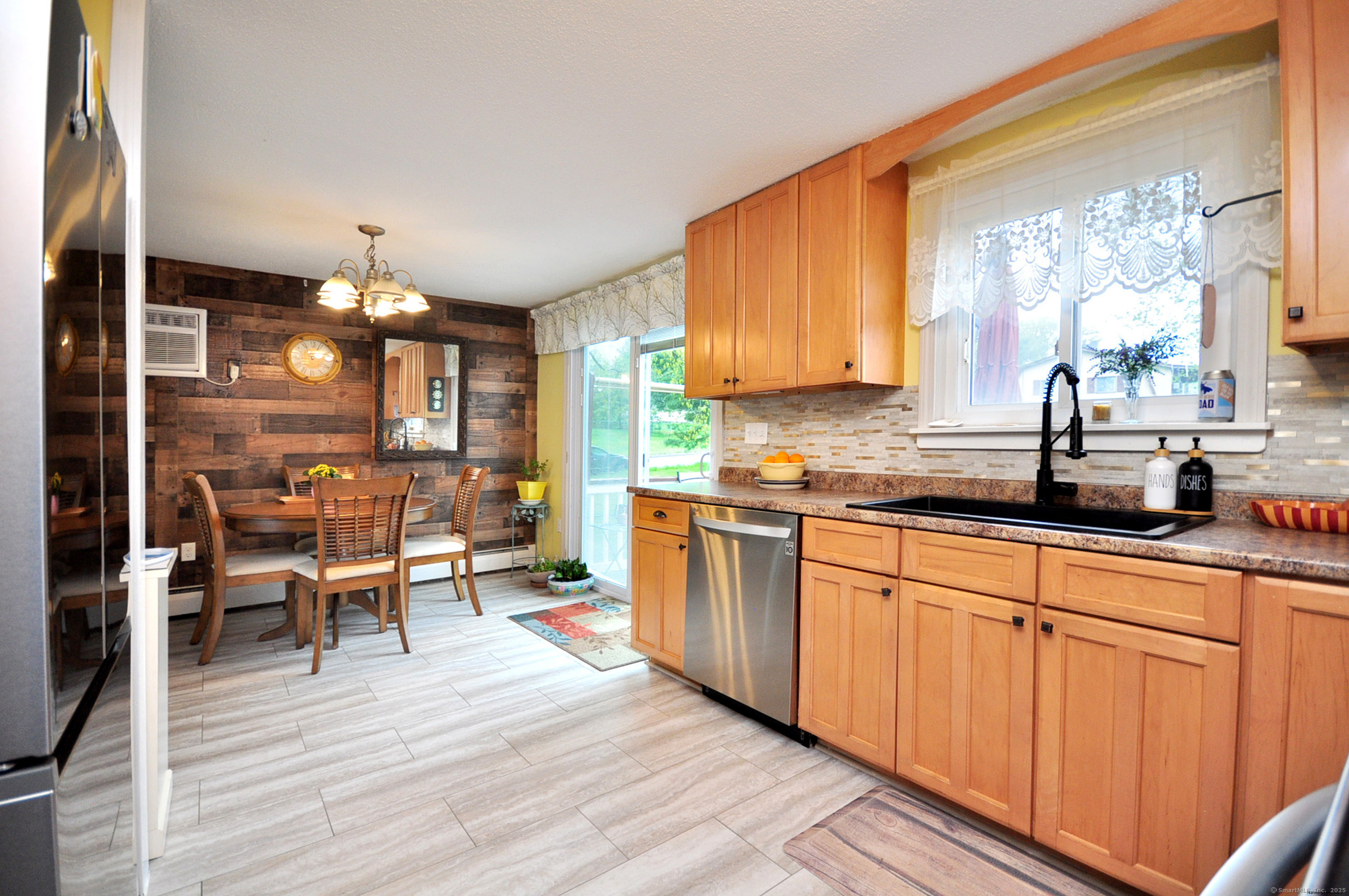 508 Highland Avenue, Torrington, Connecticut image 14