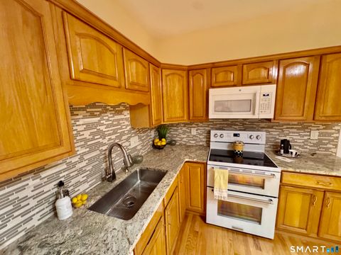 Tiny photo for 39 Denyelle Drive #39, Rocky Hill, CT 06067 (MLS # 24150687)