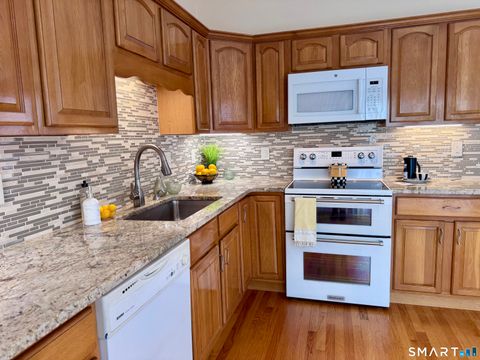 Tiny photo for 39 Denyelle Drive #39, Rocky Hill, CT 06067 (MLS # 24150687)