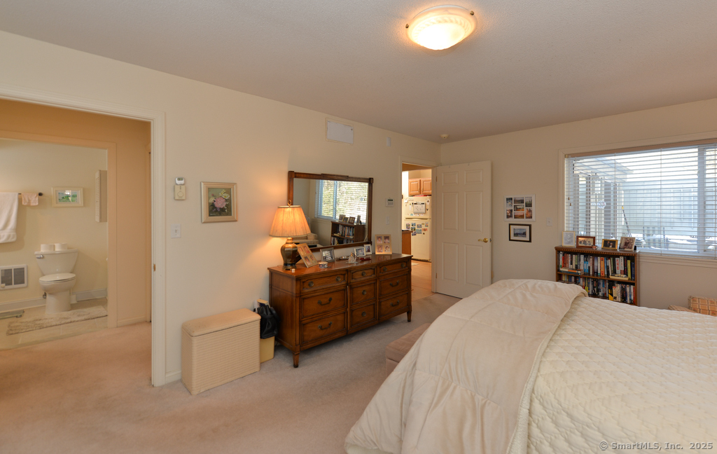 3 Heritage Village #B, Southbury, Connecticut image 13