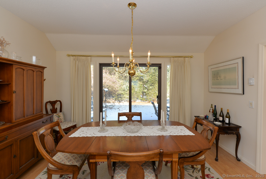 3 Heritage Village #B, Southbury, Connecticut image 6
