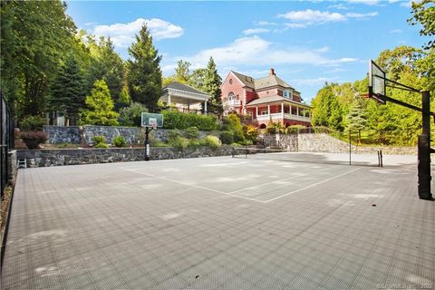 A home in New Canaan