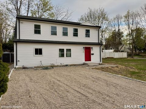 Photo of 6 Stevens Road, Clinton, CT 06413 (MLS # 24170109)