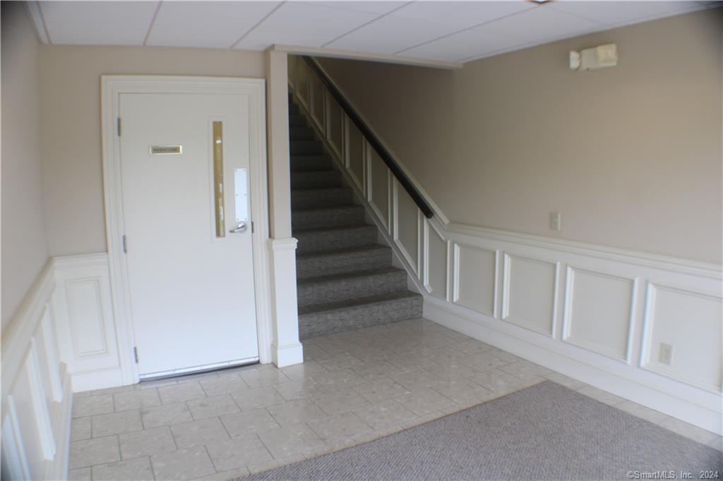 3074 Whitney Avenue Bld 1, Fl 2