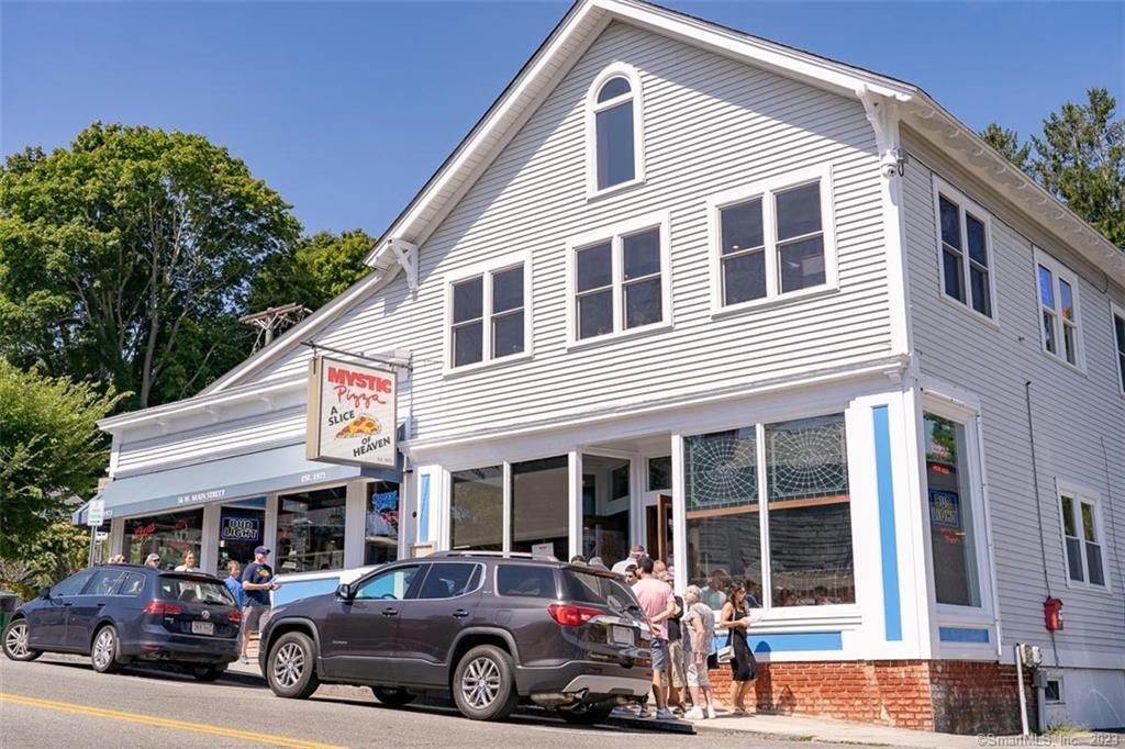 Groton, Connecticut 06355, United States, 3 Bedrooms Bedrooms, ,1 BathroomBathrooms,Residential,Pending,69256