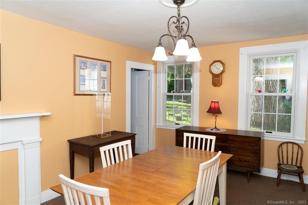 Groton, Connecticut 06355, United States, 3 Bedrooms Bedrooms, ,1 BathroomBathrooms,Residential,Pending,69256