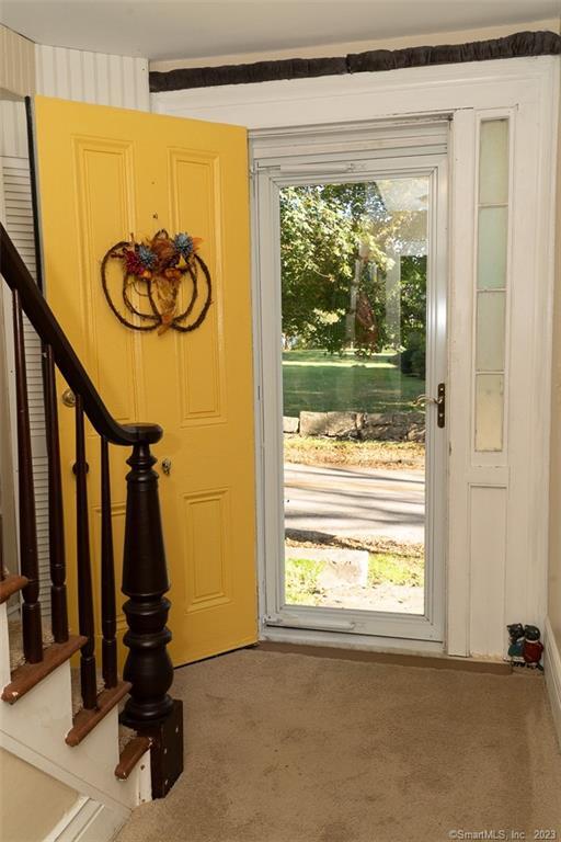 Groton, Connecticut 06355, United States, 3 Bedrooms Bedrooms, ,1 BathroomBathrooms,Residential,Pending,69256