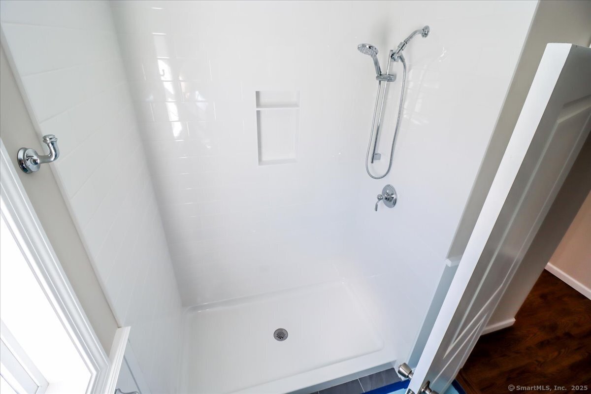 42 Plumtrees Road #10, Bethel, Connecticut image 7