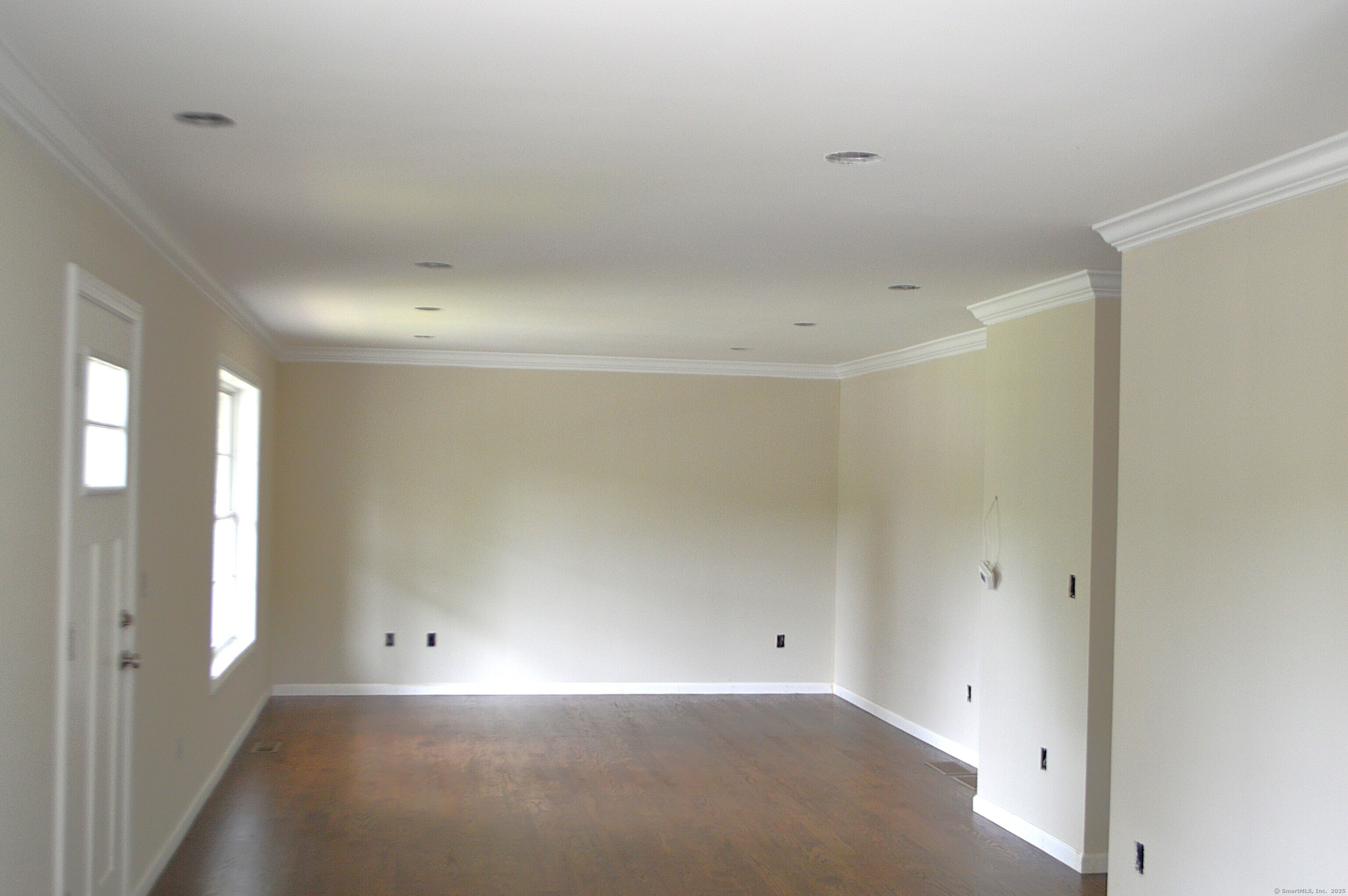 42 Plumtrees Road 10