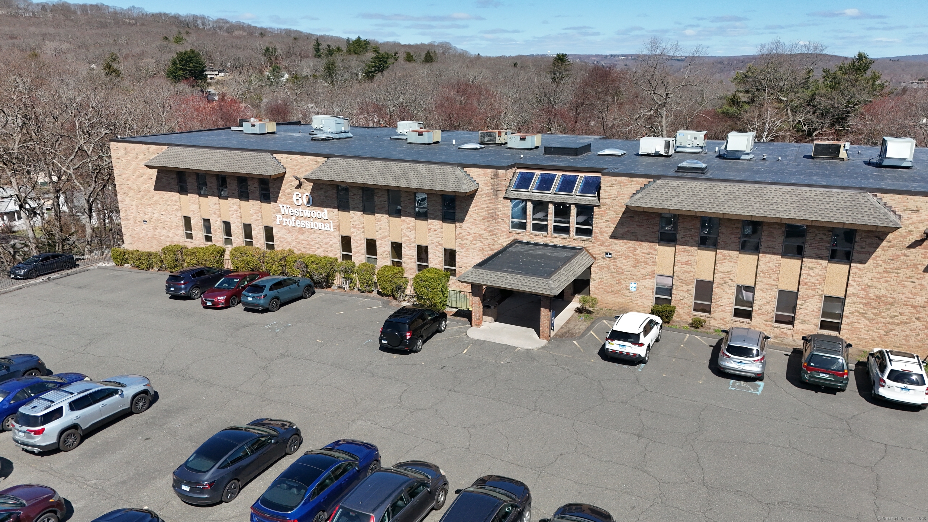 60 Westwood Avenue 43 A