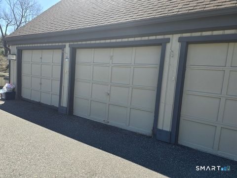 Tiny photo for 930 Heritage Village #B, Southbury, CT 06488 (MLS # 24166135)