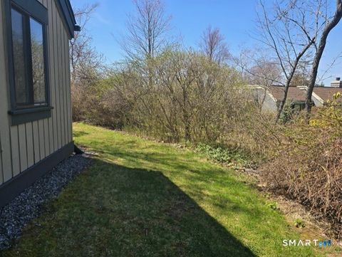 Tiny photo for 930 Heritage Village #B, Southbury, CT 06488 (MLS # 24166135)