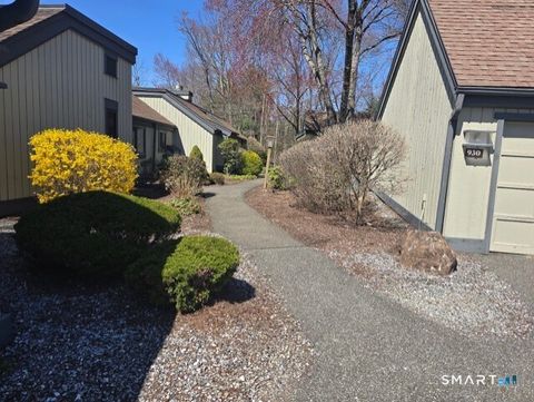 Tiny photo for 930 Heritage Village #B, Southbury, CT 06488 (MLS # 24166135)