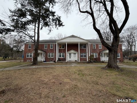 Condo For Sale - 18 Bridge Street #APT 2C<br/> Naugatuck, CT 06770