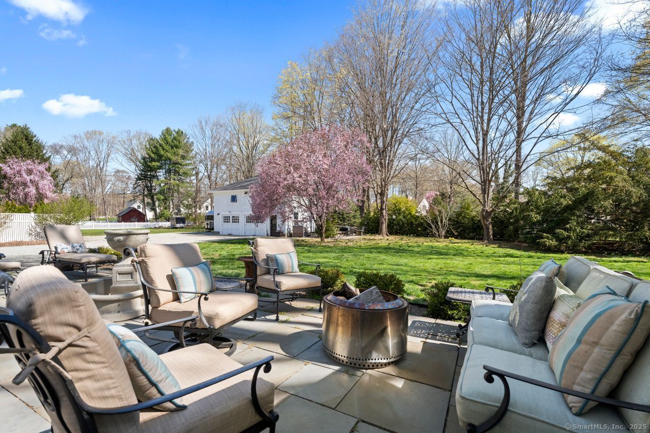101 N Main Street, Essex, Connecticut image 32