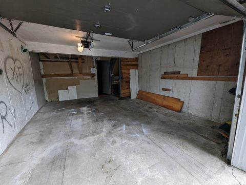 Tiny photo for 10 Scuppo Road #B6, Danbury, CT 06811 (MLS # 24135072)