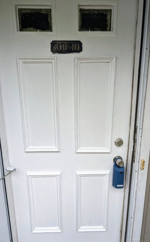 Tiny photo for 10 Scuppo Road #B6, Danbury, CT 06811 (MLS # 24135072)