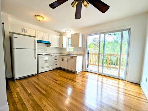 Tiny photo for 10 Scuppo Road #B6, Danbury, CT 06811 (MLS # 24135072)