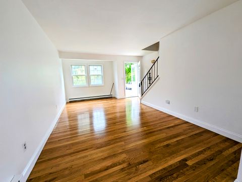 Tiny photo for 10 Scuppo Road #B6, Danbury, CT 06811 (MLS # 24135072)