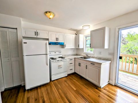 Tiny photo for 10 Scuppo Road #B6, Danbury, CT 06811 (MLS # 24135072)