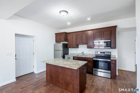 Multifamily For Rent - 48 High Street #1ST FLOOR<br/> Bristol, CT 06010