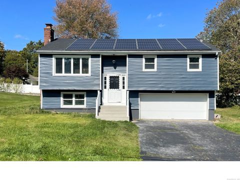 Photo of 4 Kimann Drive, Plymouth, CT 06786 (MLS # 24131554)