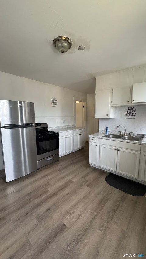 Multifamily For Rent - 58 Woolsey Street #1<br/> New Haven County, New Haven, CT 06513