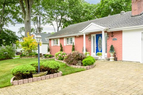 92 Grove Beach Road South Westbrook CT 06498