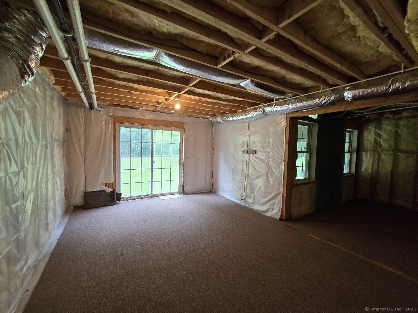 Manchester, Connecticut 06042, United States, 2 Bedrooms Bedrooms, ,2 BathroomsBathrooms,Residential,Active,150441