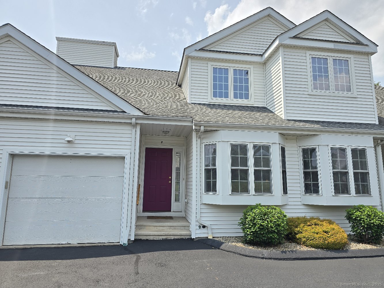 Property for Sale at Oakland Street Apt F, Manchester, Connecticut - Bedrooms: 2 
Bathrooms: 2 
Rooms: 5  - $284,900