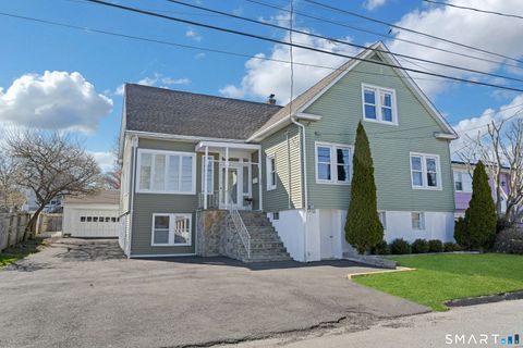 Photo of 352 Marlborough Terrace, Fairfield, CT 06825 (MLS # 24163060)