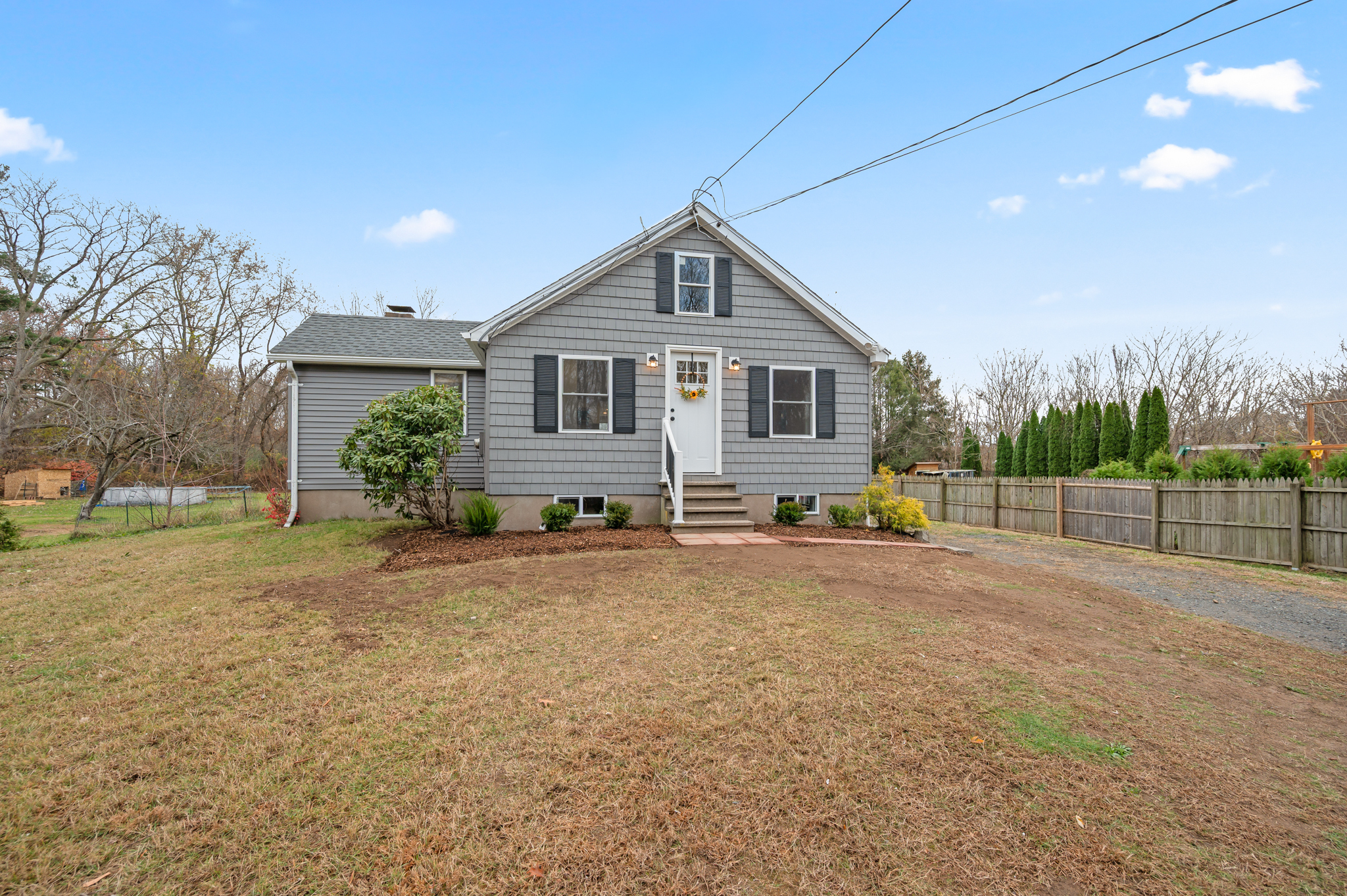 East Hartford, Connecticut 06118, United States, 2 Bedrooms Bedrooms, ,1 BathroomBathrooms,Residential,Active,243540