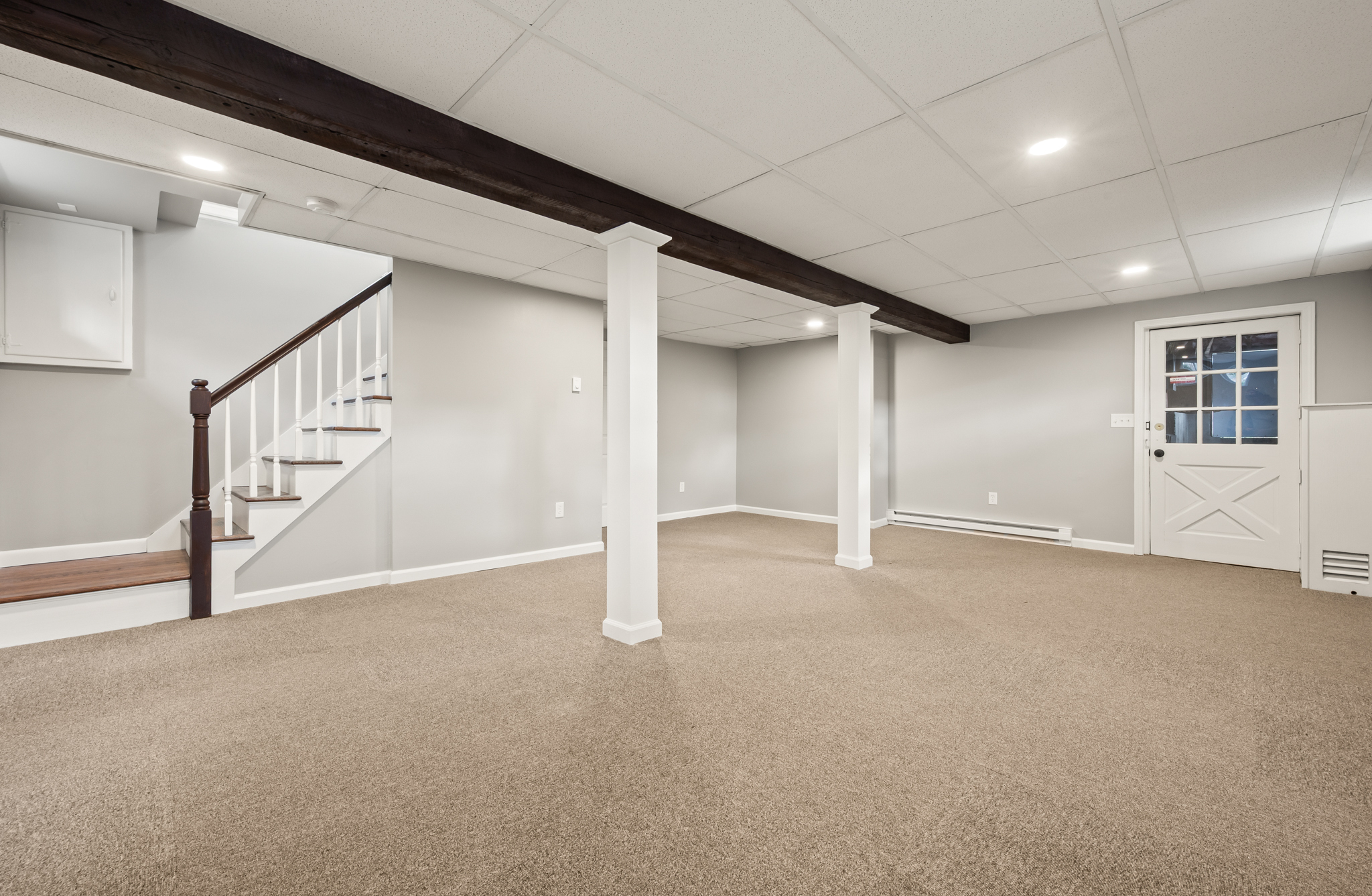 East Hartford, Connecticut 06118, United States, 2 Bedrooms Bedrooms, ,1 BathroomBathrooms,Residential,Active,243540